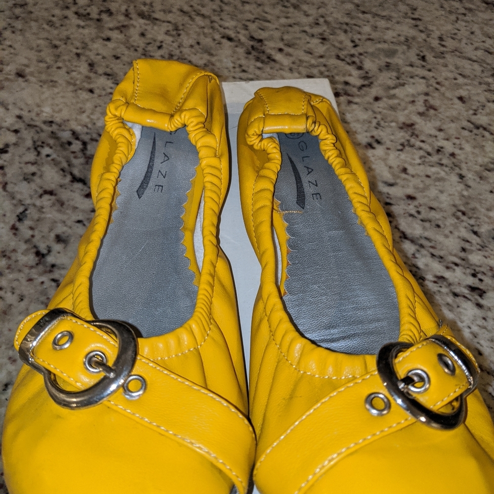 Mustard color flats